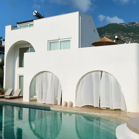 Villa Ionx - Indoor & Outdoor Pool, Sauna, Bathtub, Jacuzzi *