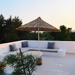 Ionx - Heated Indoor Pool, Sauna, Outdoor Pool,bathtub, Jacuzzi Villa *
