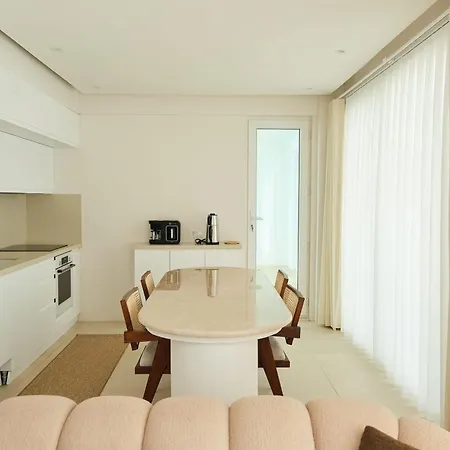 ヴィラ Ionx - Heated Indoor Pool, Sauna, Outdoor Pool,bathtub, Jacuzzi *