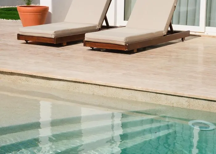 Ionx - Heated Indoor Pool, Sauna, Outdoor Pool,bathtub, Jacuzzi