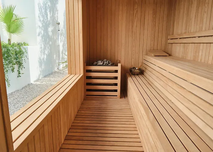Ionx - Heated Indoor Pool, Sauna, Outdoor Pool,bathtub, Jacuzzi * Fethiye
