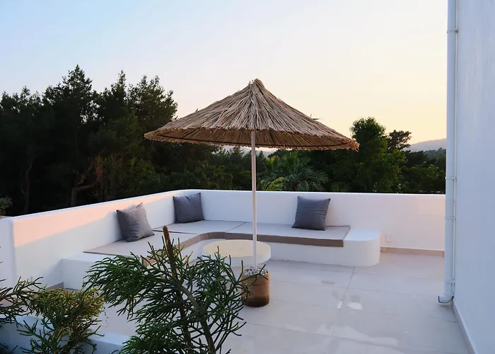 Ionx - Heated Indoor Pool, Sauna, Outdoor Pool,bathtub, Jacuzzi Villa *