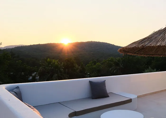 Villa Ionx - Heated Indoor Pool, Sauna, Outdoor Pool,bathtub, Jacuzzi Fethiye